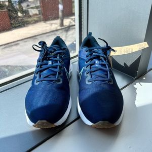 Nike Downshifter 12 Men’s Road Running Shoes NWT